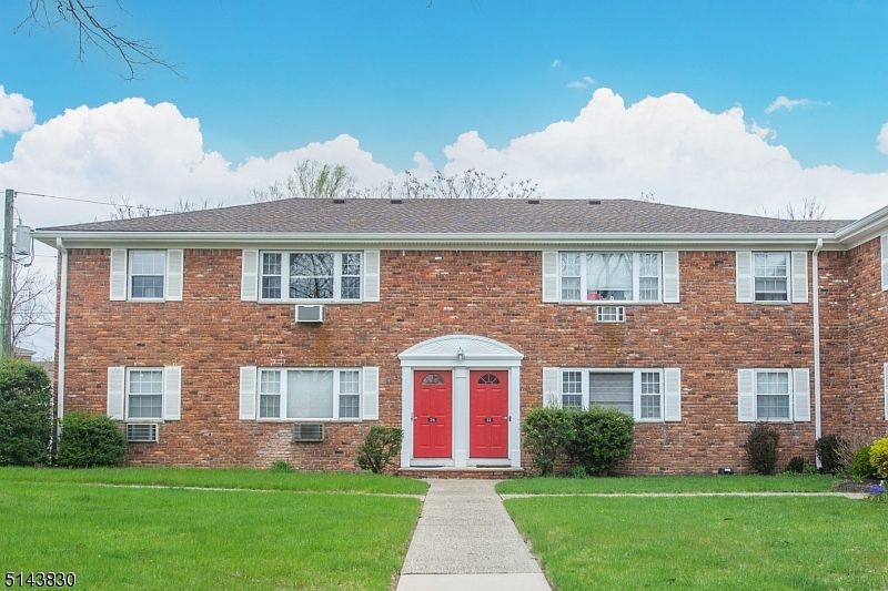 1st image of 22A Atherton Ct #A