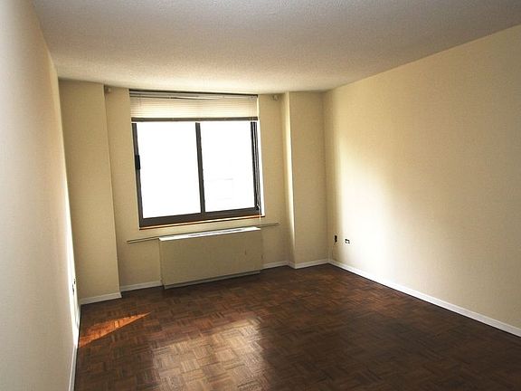5th image of 2 S End Ave APT 9I