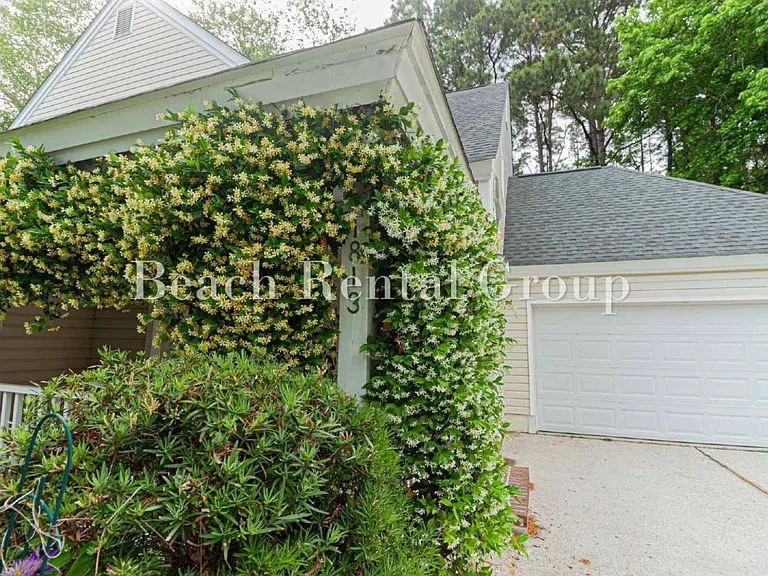 1813 Windmere Way — Photo 3
