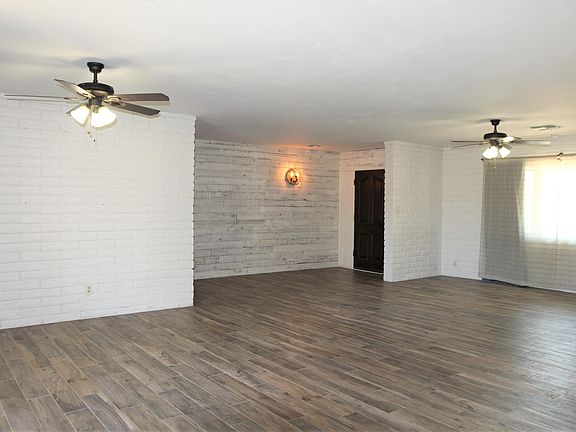 3rd image of 10627 N 38th Ave