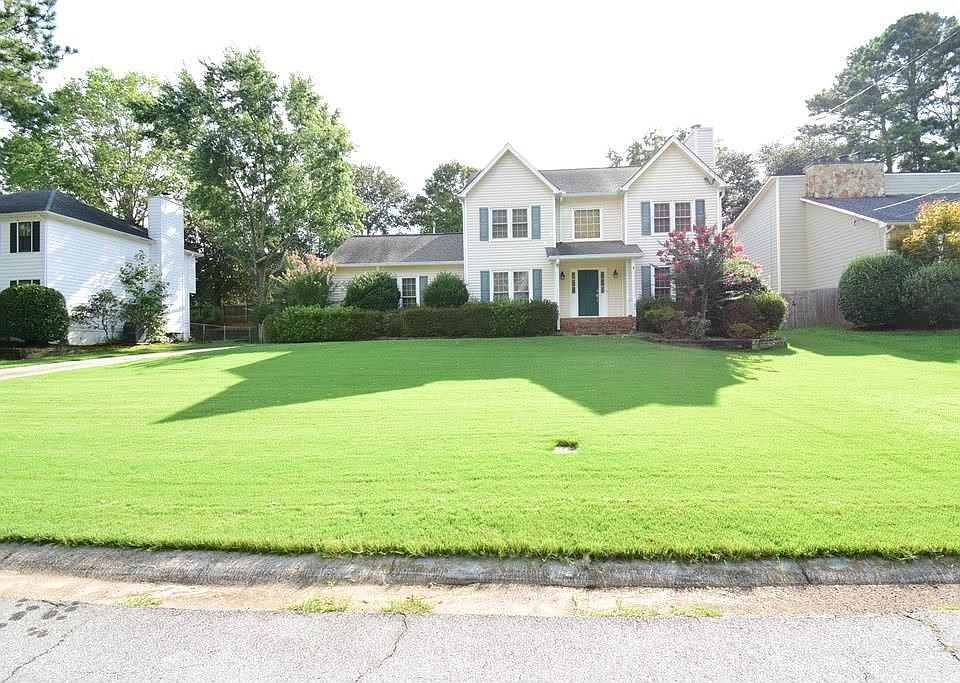 1st image of 6470 Bennington Dr