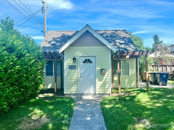 1019 S Junett Street, Tacoma, WA 98405