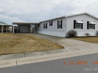 584 Waterview Cir, Lima, OH 45804
