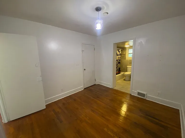 313 Myles Ave — Photo 11