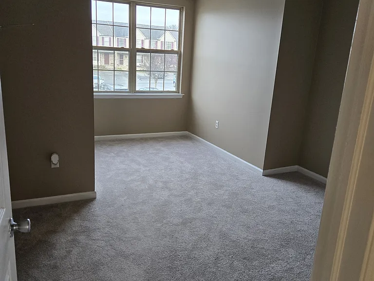 55 Stonecrop Ln — Photo 17