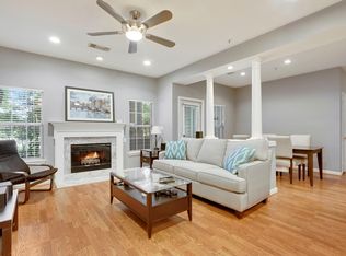 1720 Lake Shore Crest Dr APT 5, Reston, VA 20190