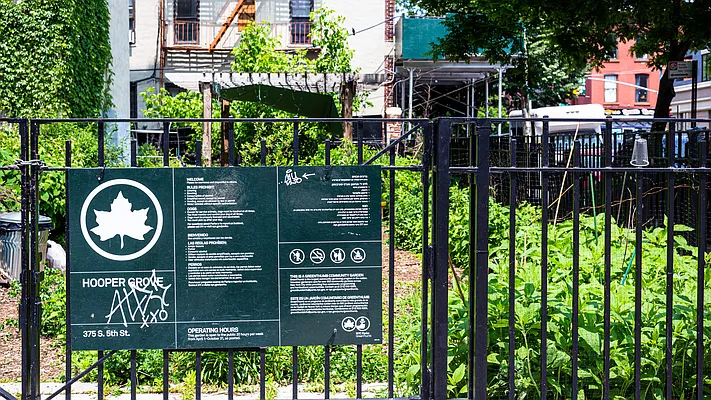 Rented by Nooklyn NYC LLC | media 51