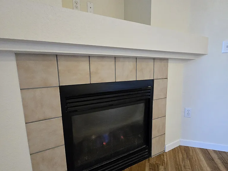 5225 White Willow Dr #M100 — Photo 13