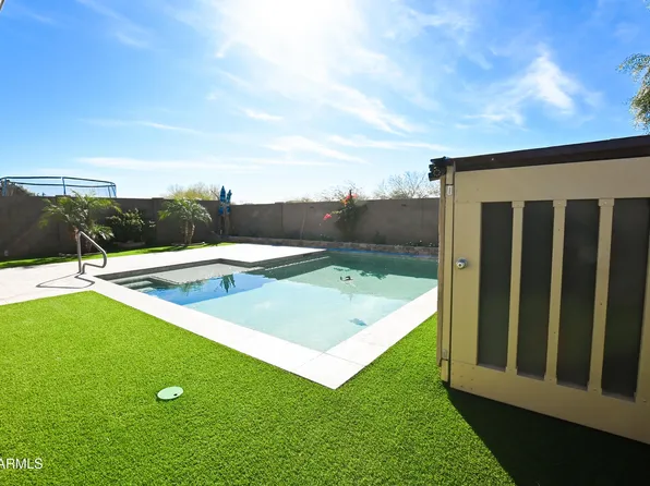 18397 W Ida Lane, Surprise, AZ 85387
