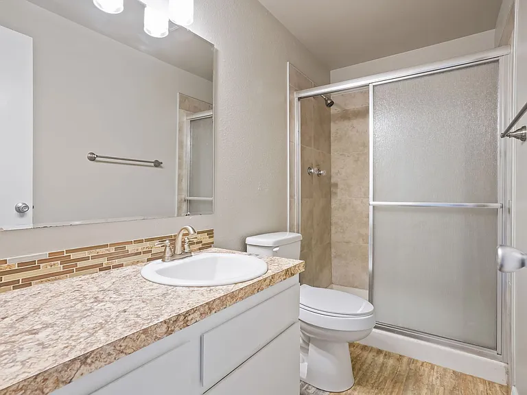 973 E Congress St #1 — Photo 9