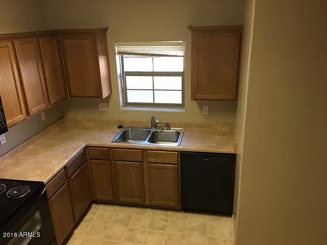 17730 W Banff Ln — Photo 15