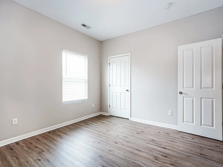 4001 Blue Mountain Cir — Photo 13