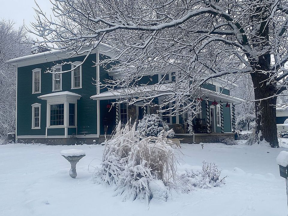 2nd image of 1647 W Miller Rd