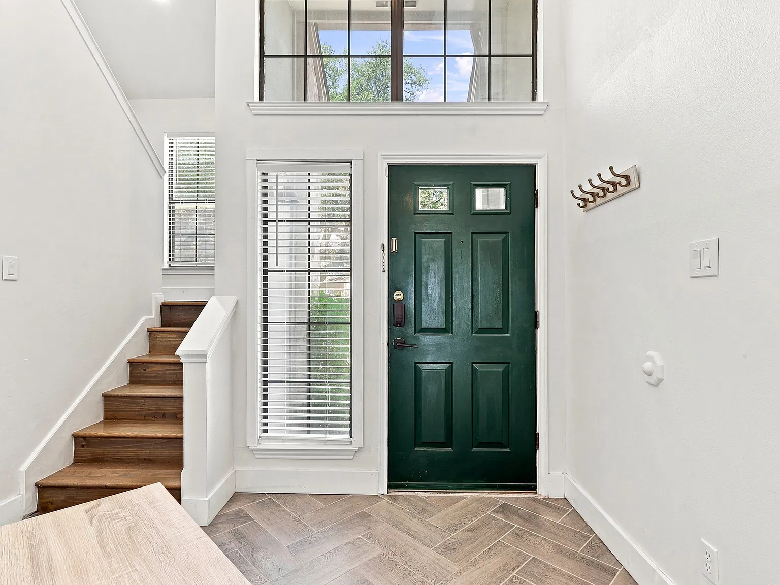3 bed, 2.5 bath, 1500 sqft, $1,850 — Photo 4