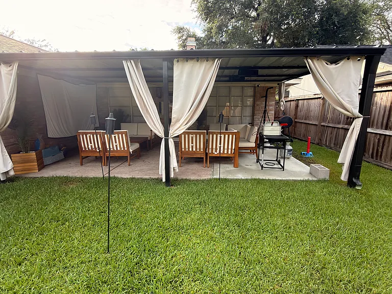 2423 Fairgreen Dr — Photo 18