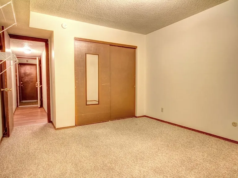 2502 Myers Ct — Photo 17