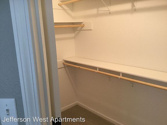 5th image of 3513 Knipp Dr #A