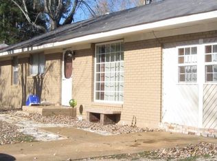 1425 Pinhook Dr, Savannah, TN 38372