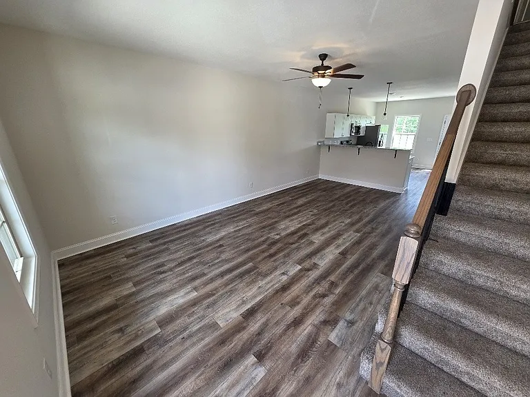 550 Peachers Mill Rd #E2 — Photo 3