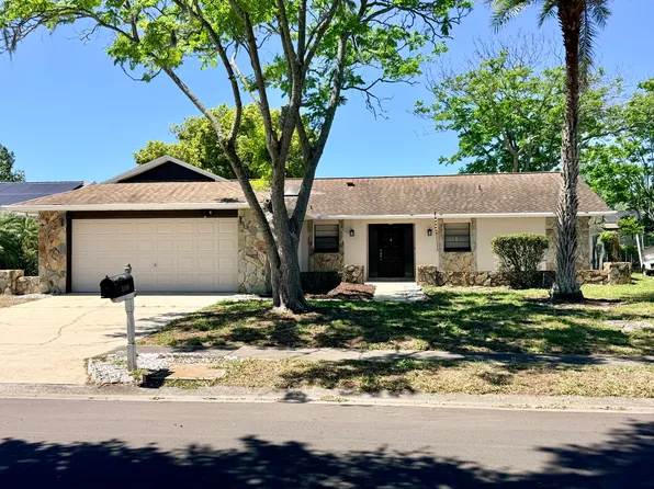 8027 Pepperidge Ln, Port Richey, FL 34668