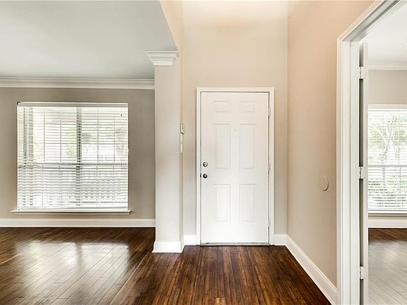 2nd image of 2452 Deer Horn Dr