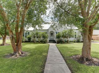 411 Sanders St, Cypremort Pt, LA 70538