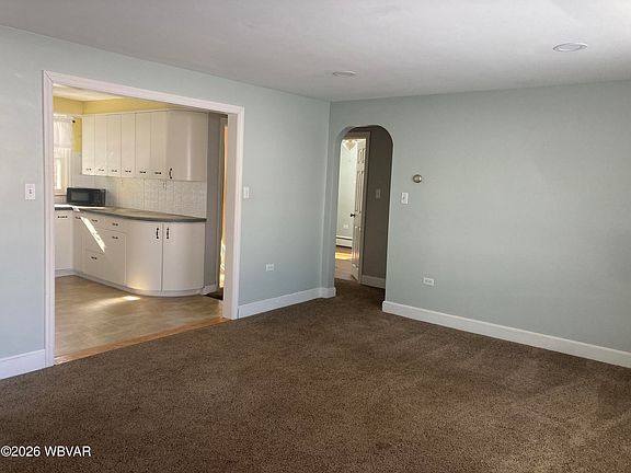 2nd image of 7744 Pleasant Valley Rd