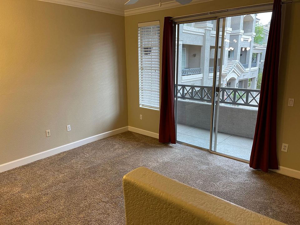 Living Area & Balcony