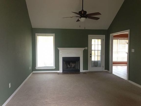 2nd image of 6934 Oakhurst Dr
