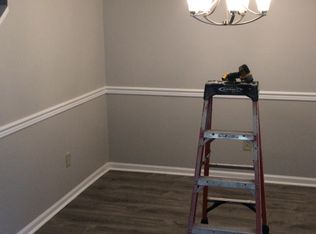 4314 Hunters Club Dr, Raleigh, NC 27606