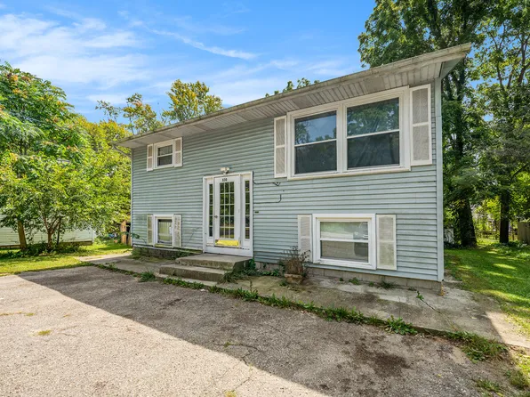 630 E Saint Joseph St, Paw Paw, MI 49079