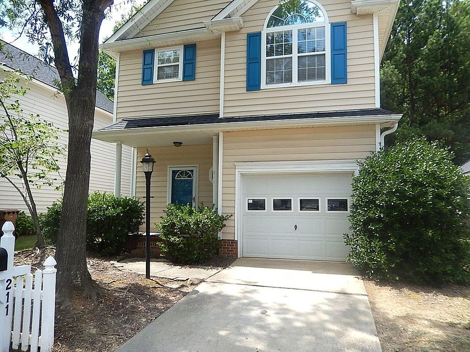 1st image of 211 Bridgepath Dr