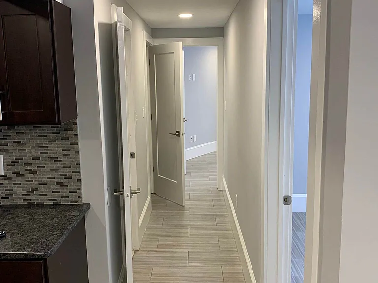 530 King St #A6 — Photo 17