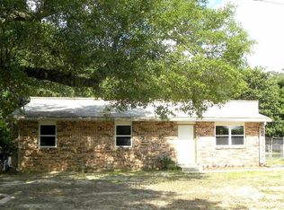 702 Bayou View Dr, Fort Walton Beach, FL 32547