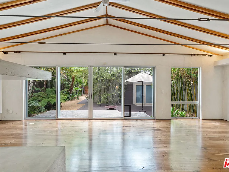 625 Santa Clara Ave — Photo 18