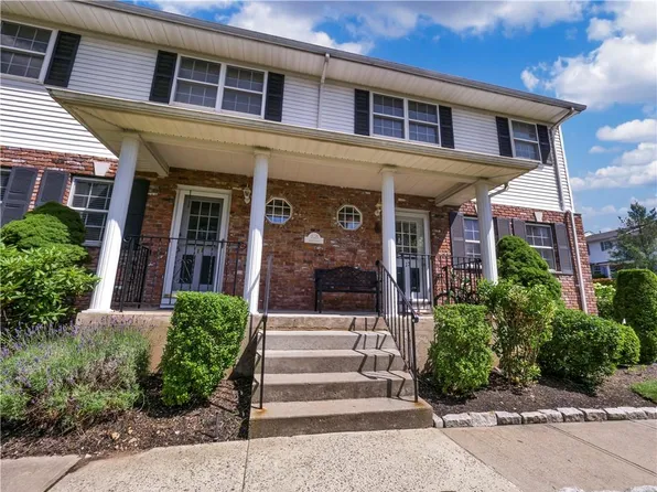 15 Jamie Court #D-7, Suffern, NY 10901