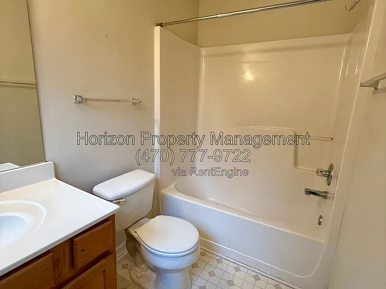 15 Pearl Chambers Ct — Photo 13