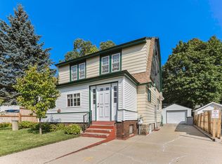 1948 Coit Ave NE, Grand Rapids, MI 49505