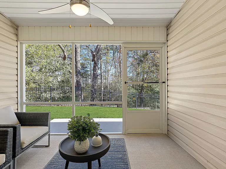 Redwood Simpsonville Neely Ferry Road — Photo 7