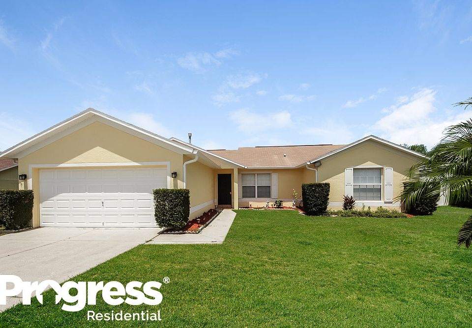 1st image of 13247 Pinyon Dr