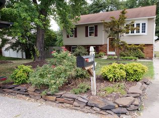 7723 Woodlawn Ave, Pasadena, MD