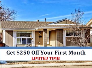 9432 150th Ave NW, Edmonton, AB T5E2P1