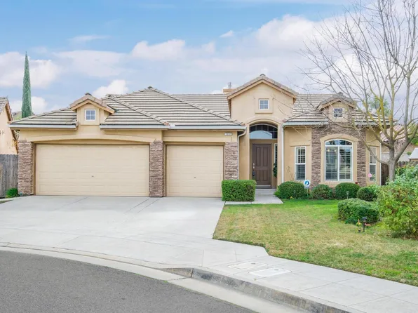 1197 E Oakmont Ave, Fresno, CA 93730
