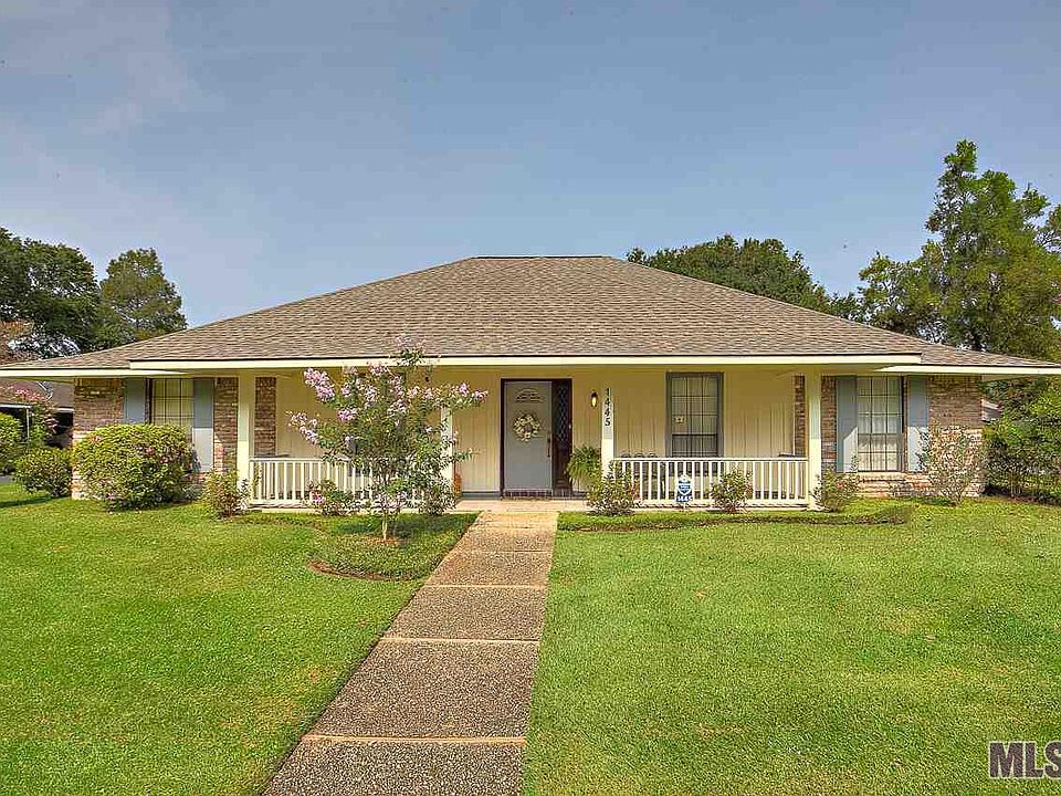 1st image of 1445 Oakdale Dr