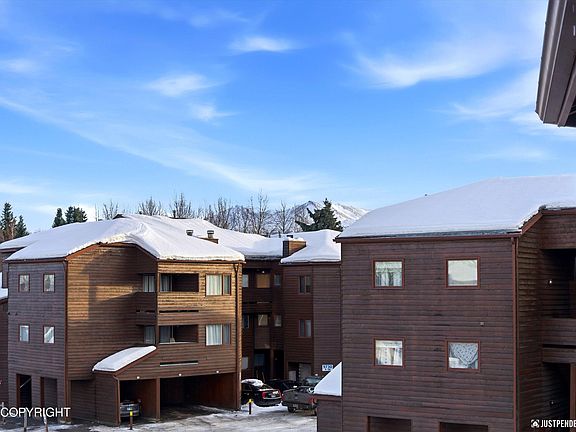 5th image of 9750 Vanguard Dr APT 54