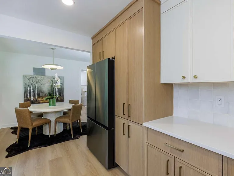 3026 Brook Dr — Photo 14