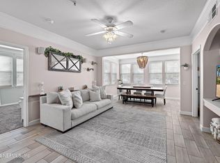 8550 Touchton Rd APT 917, Jacksonville, FL 32216