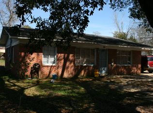 517 Flowers Dr, Laurel, MS 39440