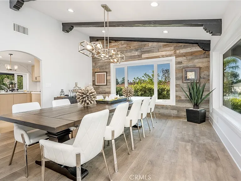 3677 Eddingham Ave — Photo 5