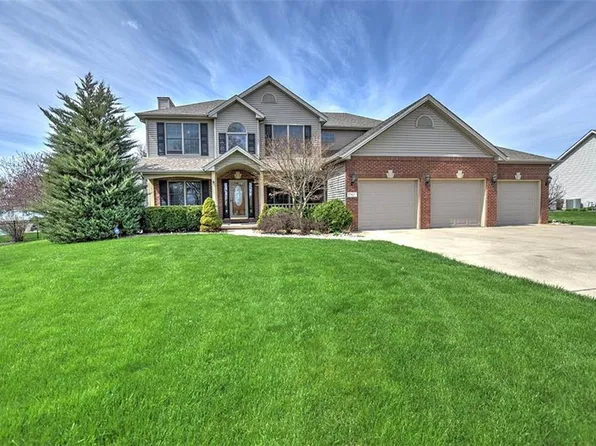 869 S Oakland Ave, Forsyth, IL 62535